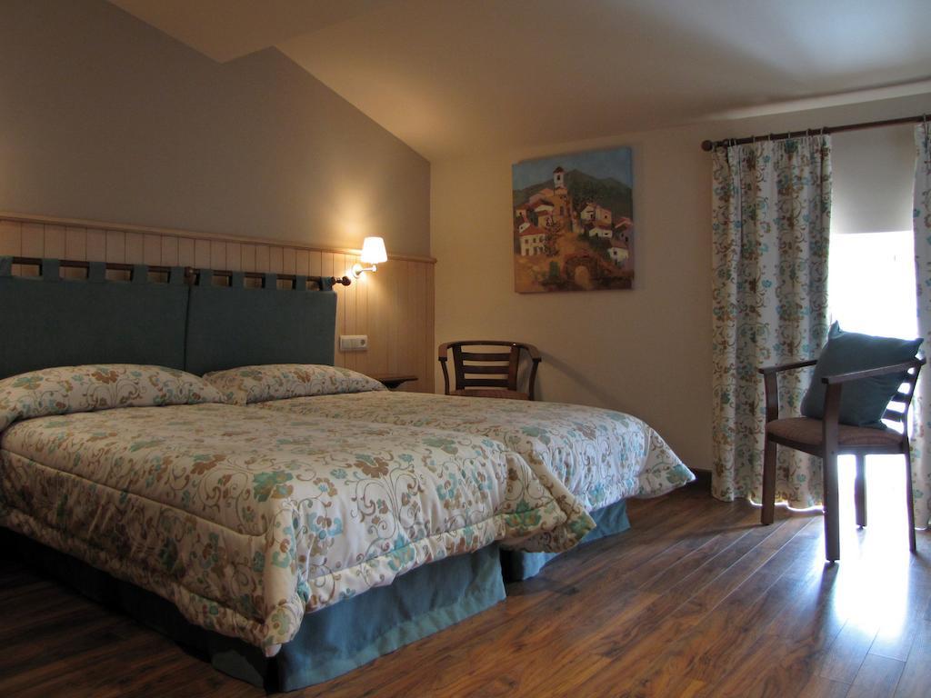 Hostal Beti-Jai Aoiz Szoba fotó